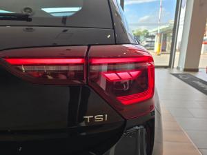 Volkswagen Polo hatch 1.0TSI R-Line - Image 21