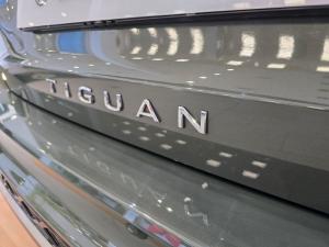 Volkswagen Tiguan 2.0TSI R-Line 4Motion - Image 16