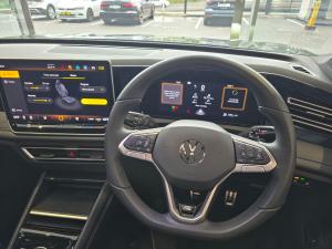 Volkswagen Tiguan 2.0TSI R-Line 4Motion - Image 22