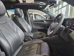 Volkswagen Tiguan 2.0TSI R-Line 4Motion - Image 26