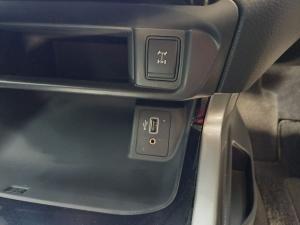 Nissan Navara 2.5DDTi double cab Stealth - Image 21