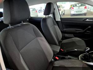 Volkswagen Polo hatch 1.0TSI Life manual - Image 28