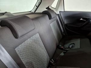 Volkswagen Polo Vivo hatch 1.4 Life - Image 25