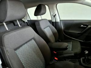 Volkswagen Polo Vivo hatch 1.4 Life - Image 26