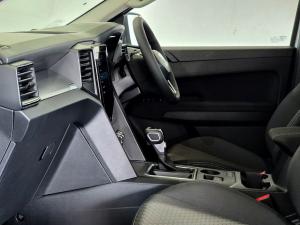 Volkswagen Amarok 2.0TDI double cab Life auto - Image 27