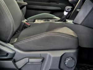 Volkswagen Amarok 2.0TDI double cab Life auto - Image 28