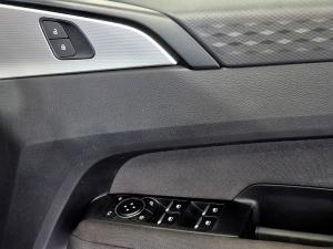 Volkswagen Amarok 2.0TDI double cab Life auto - Image 29