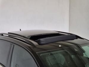 Volkswagen T-Roc 2.0TSI 4Motion R-Line - Image 17