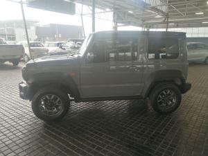 Suzuki Jimny 1.5 GLX AllGrip 3-door manual - Image 4
