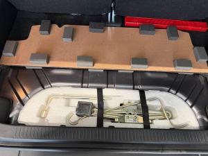 Suzuki Jimny 1.5 GLX AllGrip 5-door manual - Image 17