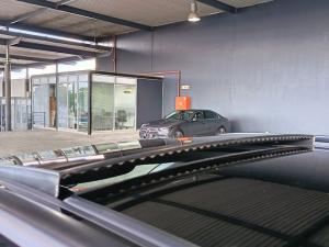 Volkswagen T-Roc 2.0TSI 4Motion R-Line - Image 9