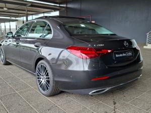 Mercedes-Benz C-Class C200 Avantgarde - Image 5
