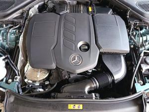 Mercedes-Benz E-Class E220d Avantgarde - Image 11