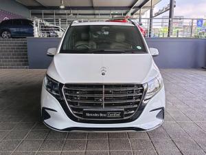 Mercedes-Benz V-Class V300d Exclusive - Image 2