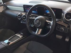 Mercedes-Benz CLA CLA220d Progressive - Image 8
