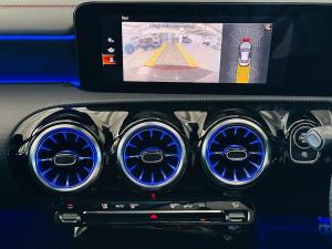 Mercedes-Benz CLA CLA200 Progressive - Image 8