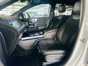 Mercedes-Benz B-Class B200d AMG Line - Image 5