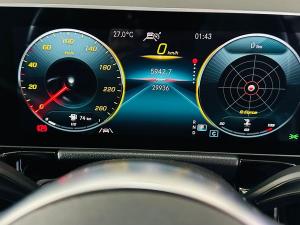 Mercedes-Benz B-Class B200d AMG Line - Image 7