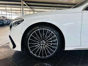 Mercedes-Benz E-Class E200 Avantgarde - Image 16