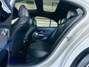 Mercedes-Benz E-Class E200 Avantgarde - Image 6