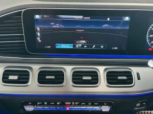 Mercedes-Benz GLE GLE400d 4Matic - Image 10