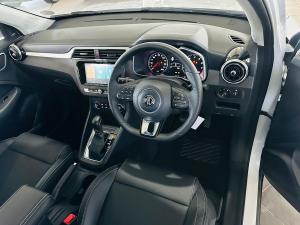 MG ZS 1.5 Luxury - Image 4