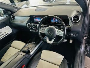 Mercedes-Benz GLA GLA200d Progressive - Image 4