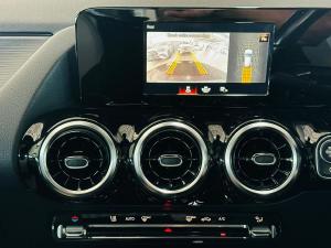 Mercedes-Benz GLA GLA200d Progressive - Image 8