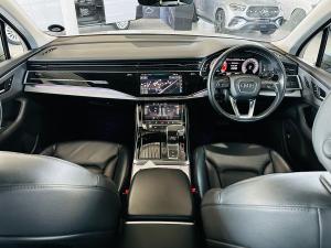 Audi Q7 45TDI quattro S line - Image 3