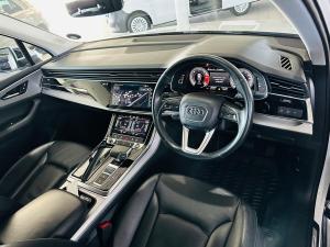 Audi Q7 45TDI quattro S line - Image 4