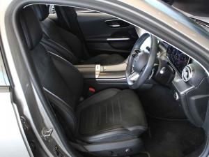 Mercedes-Benz C-Class C220d Avantgarde - Image 10
