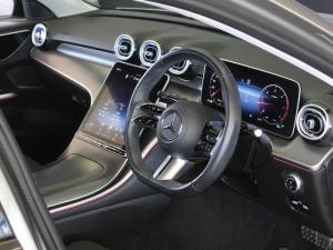 Mercedes-Benz C-Class C220d Avantgarde - Image 15