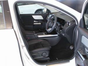 Mercedes-Benz GLA GLA200 Progressive - Image 12