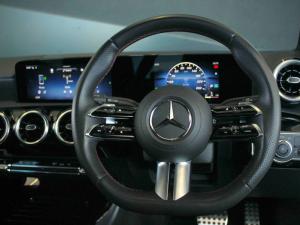 Mercedes-Benz A-Class A200 hatch Progressive - Image 12