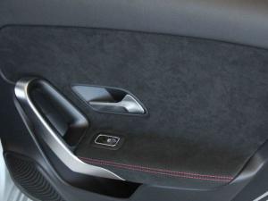 Mercedes-Benz A-Class A200 hatch Progressive - Image 20