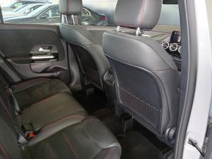 Mercedes-Benz GLA GLA200 Progressive - Image 15