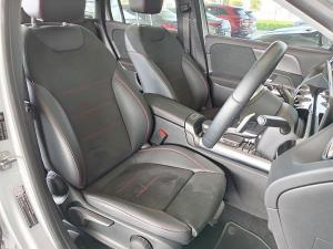 Mercedes-Benz GLA GLA200 Progressive - Image 9