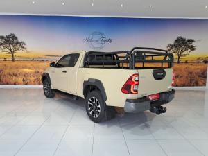 Toyota Hilux 2.8GD-6 Xtra cab 4x4 Legend auto - Image 9