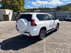 Toyota Land Cruiser Prado 2.8GD VX-L - Image 2