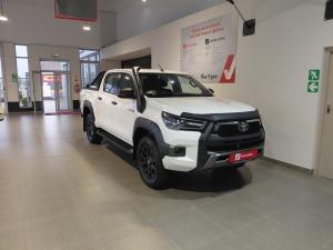 Toyota Hilux 2.8GD-6 double cab 4x4 Legend manual - Image 1