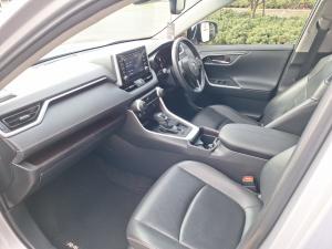 Toyota RAV4 2.0 VX - Image 7