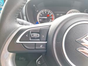 Suzuki Baleno 1.5 GL manual - Image 9