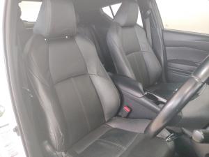 Toyota C-HR 1.2T Plus auto - Image 18