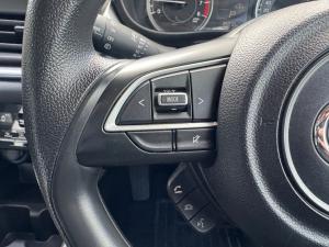 Toyota Starlet 1.5 XS auto - Image 9