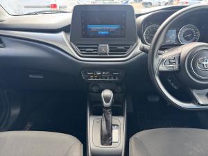 Toyota Starlet 1.5 XS auto - Image 12