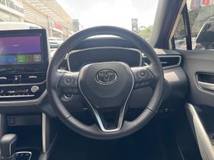 Toyota Corolla Cross 1.8 HEV XR - Image 8