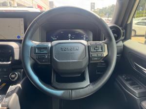 Toyota Land Cruiser Prado 2.8GD VX-R - Image 8