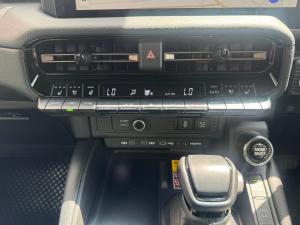 Toyota Land Cruiser Prado 2.8GD VX-R - Image 14