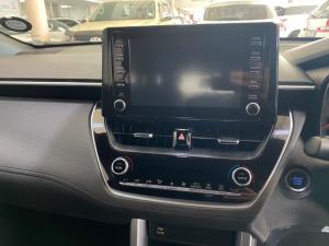 Toyota Corolla Cross 1.8 XS - Image 11