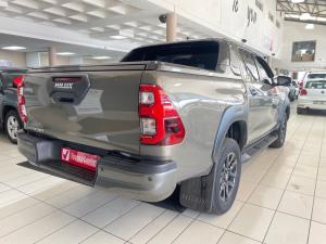 Toyota Hilux 2.8 GD-6 RB Legend RS automaticD/C - Image 2